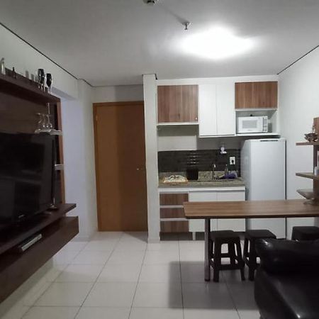 Apto Confortavel Grand Reserva Casa Da Madeira! Caldas Novas Luaran gambar